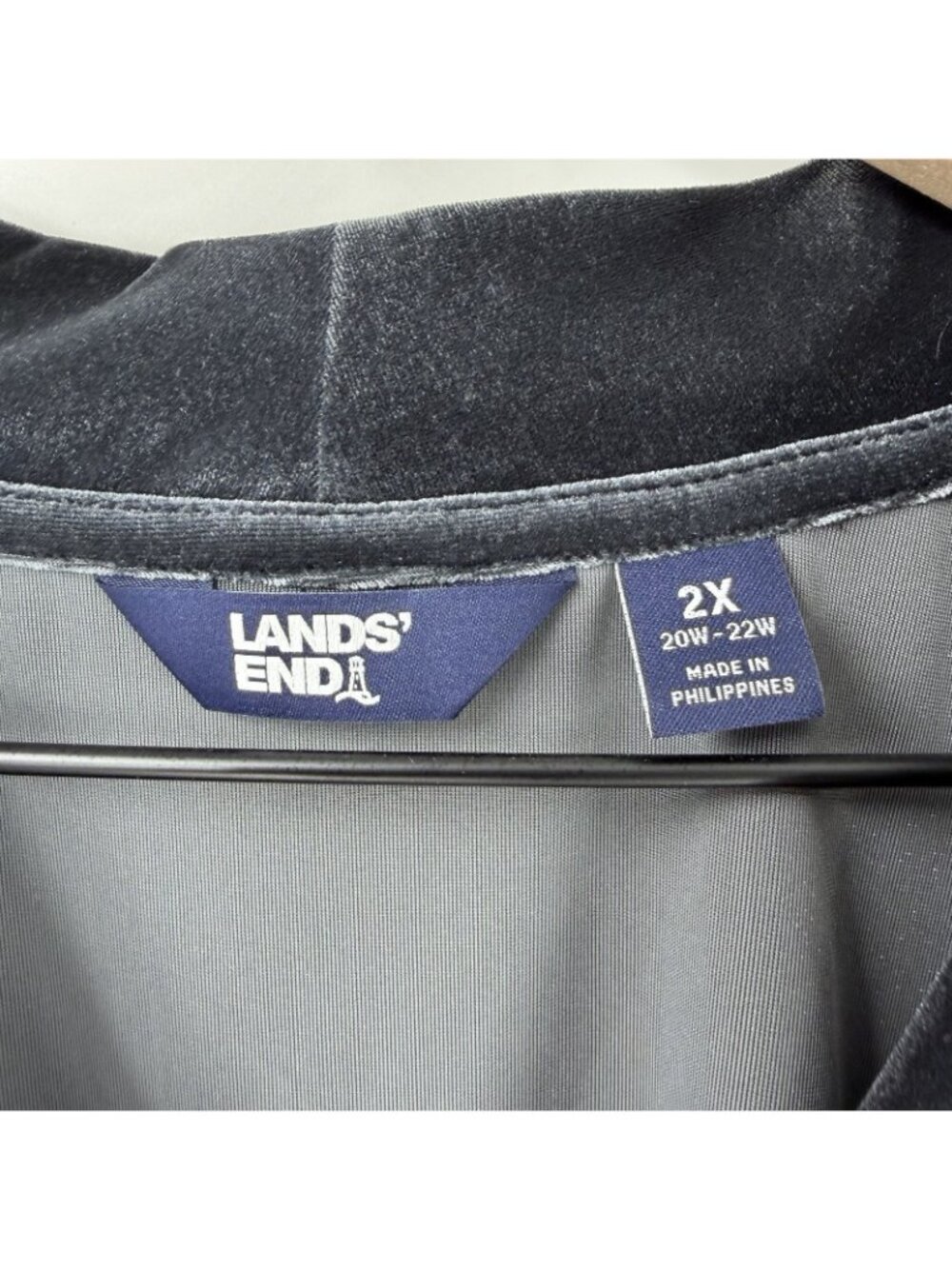 Lands' End Gray Crushed Velour V-Neck Top and Wide Leg Pant Set 2X - Picture 2 of 7